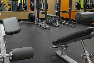 Angled view of the REGUPOL sonusfit m520 flooring located in the Anytime Fitness facility in Philadelphia Fairmount.